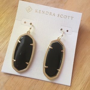 SALE 🔥 Kendra Scott Elle 💕